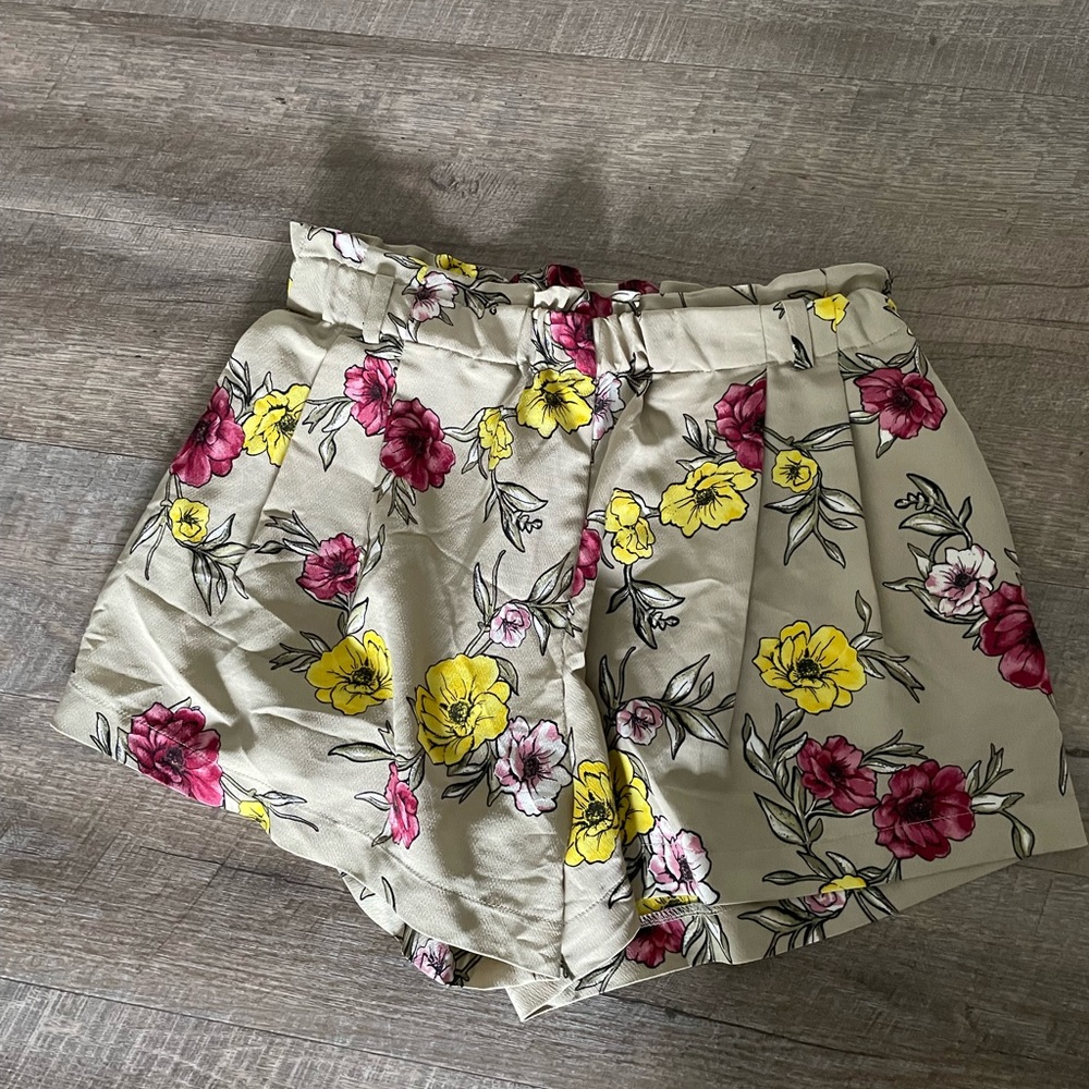 Floral Women's Shorts